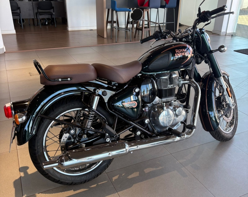 royal enfield classic 350 halcyon green gasolina manual 2024