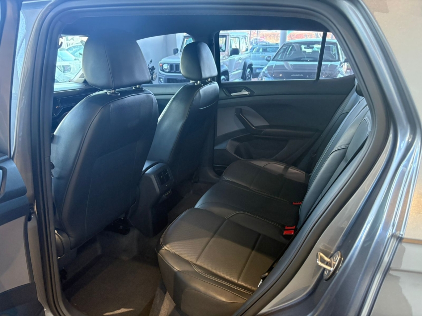volkswagen t-cross 1.0 200 tsi total flex comfortline automatico 9.9 4p 2022