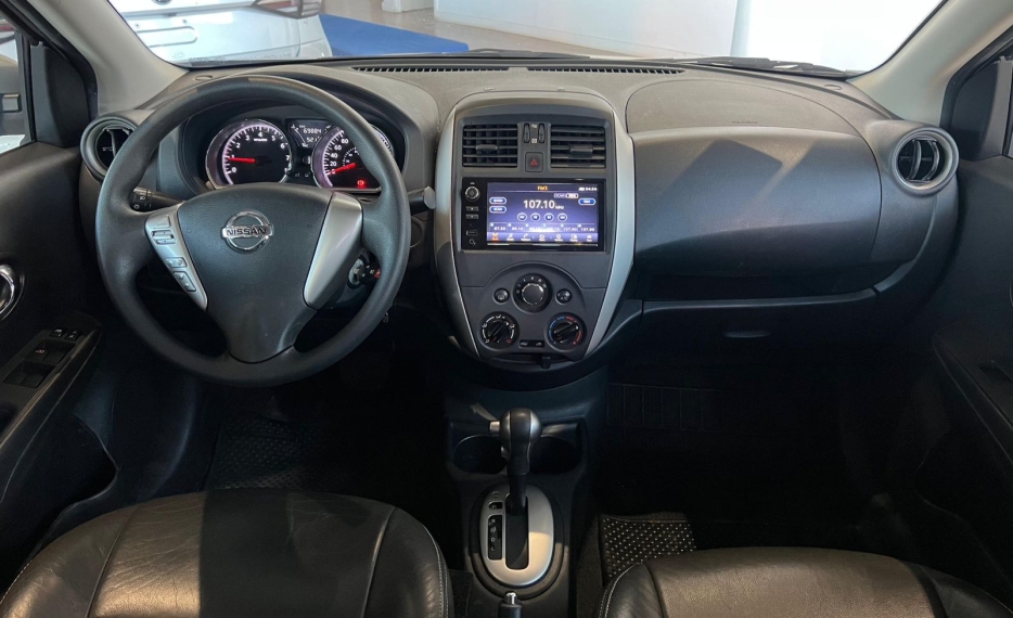 nissan versa 1.6 16v flexstart sv 4p xtronic flex automatico 2020