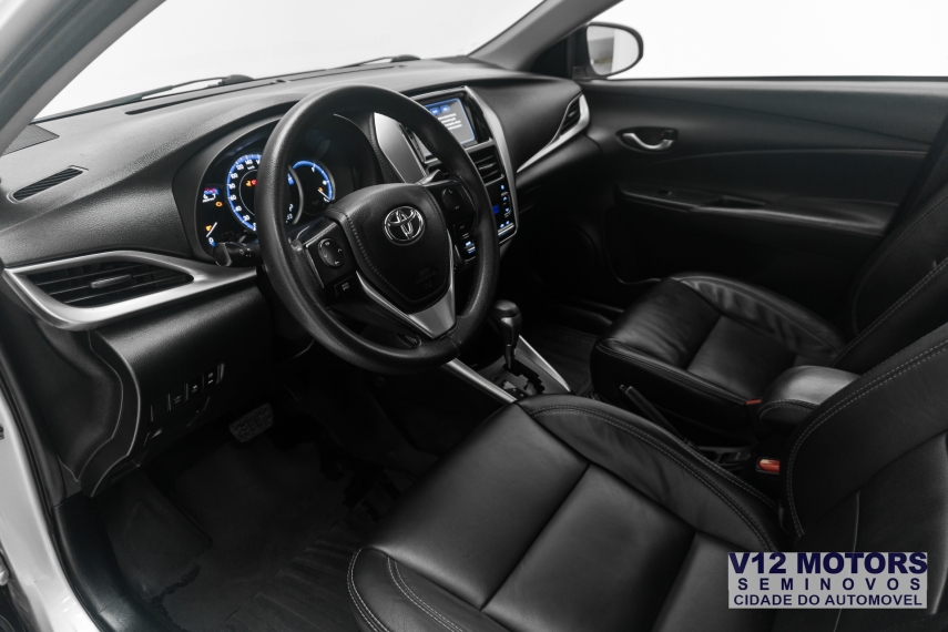 toyota yaris 1.5 16v flex sedan xl plus connect multidrive 4p automatico 202210