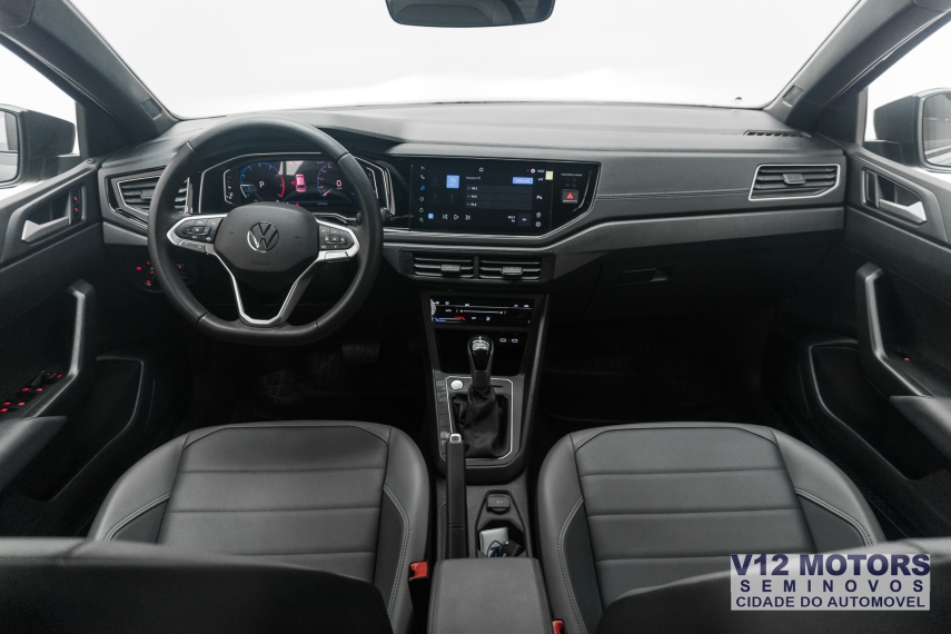 volkswagen nivus 1.0 200 tsi total flex highline automatico 4p 202410