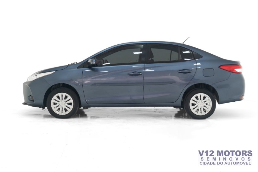 toyota yaris 1.5 16v flex sedan xl live multidrive 4p automatico 20235