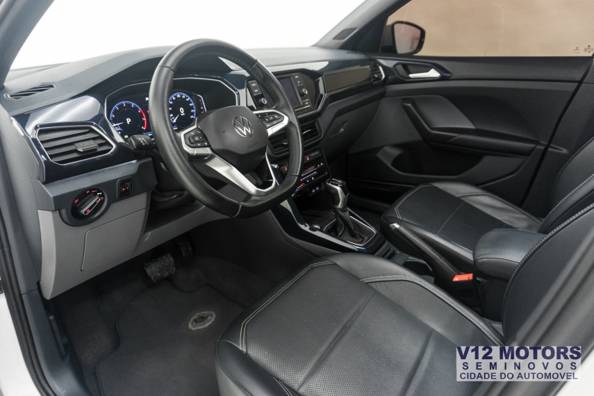 volkswagen t-cross 1.0 200 tsi total flex comfortline automatico 4p 202313