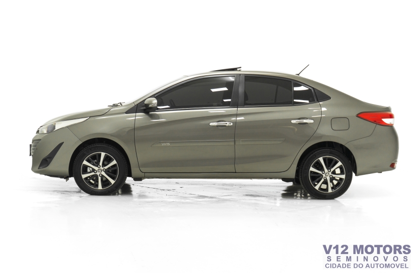 toyota yaris 1.5 16v flex sedan xls multidrive 4p automatico 20194