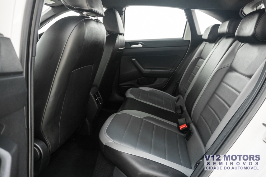 volkswagen nivus 1.0 200 tsi total flex highline automatico 4p 202311