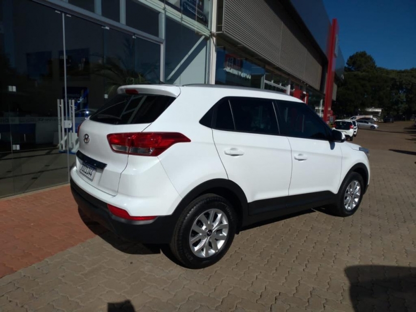 hyundai creta 1.6 16v flex action automatico.