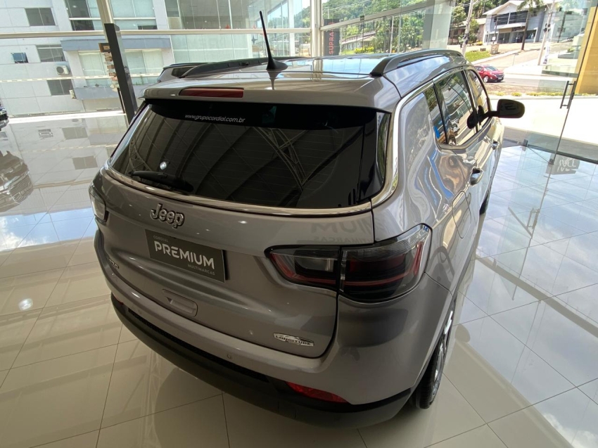 jeep compass 1.3 t270 turbo flex longitude at6 5p automatico 20224