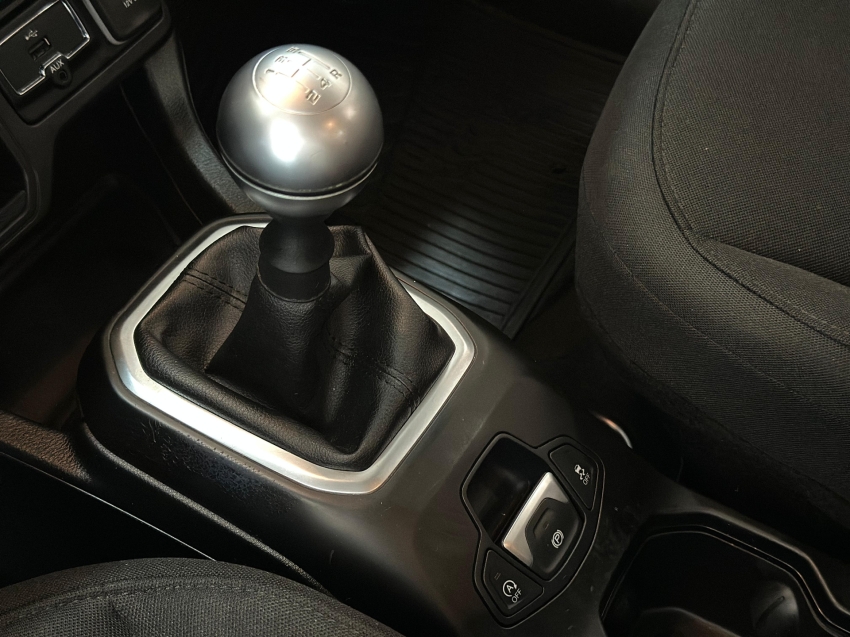 jeep renegade 1.8 16v flex 4p manual
