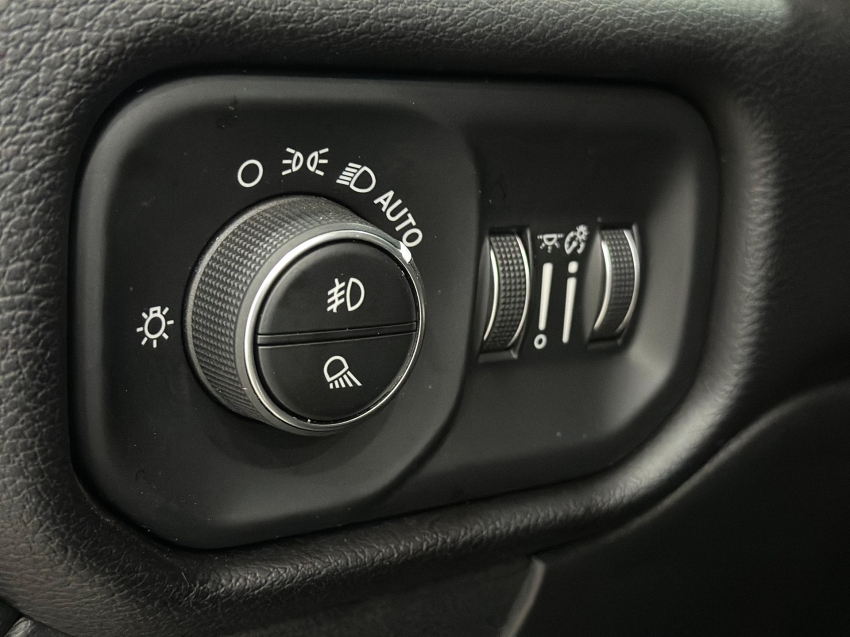 ram 2500 6.7 i6 turbo diesel laramie cd 4x4 automatico.