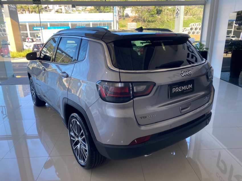 jeep compass 2.0 td350 turbo diesel limited at9 4p automatico 20237