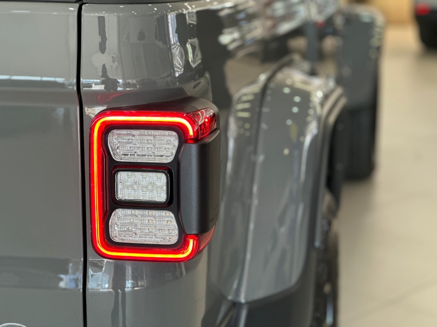 jeep gladiator 3.6 v6 gasolina rubicon 4p 4x4 at8 3.5 automatico 2023