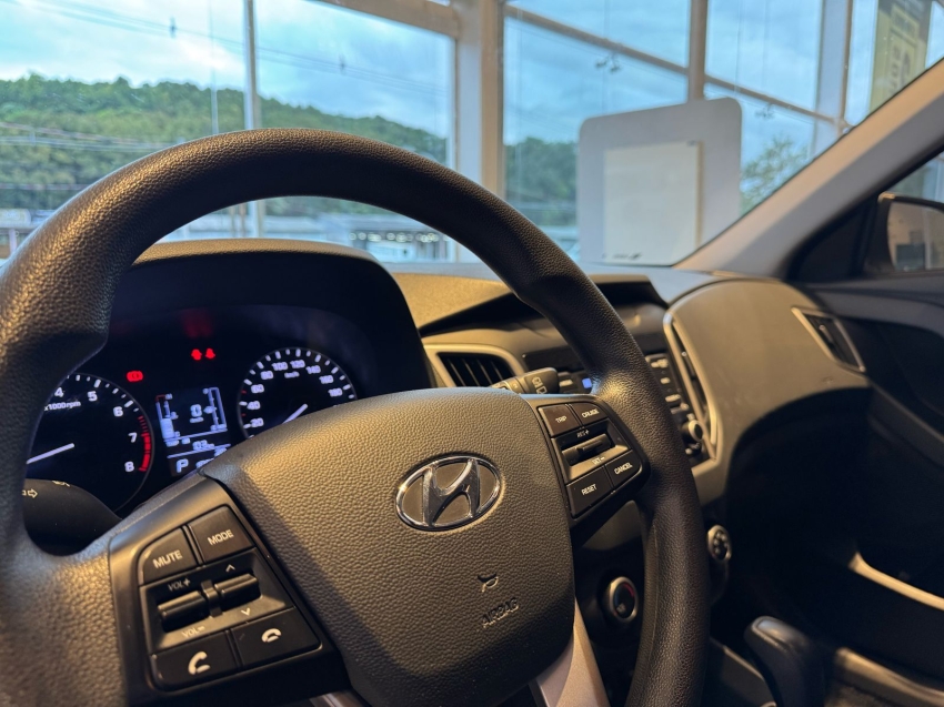 hyundai creta 1.6 16v flex action automatico.