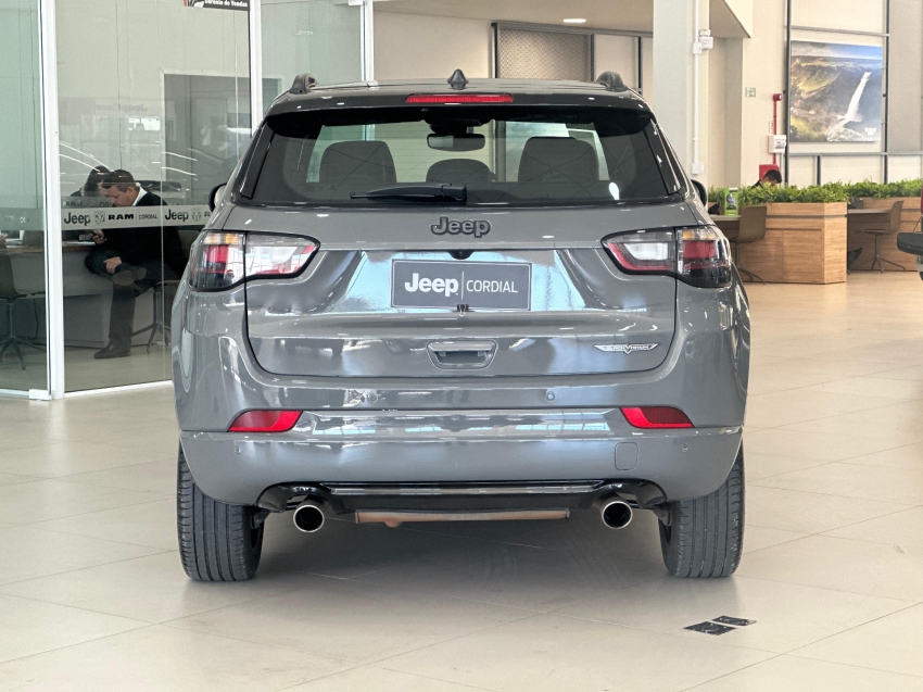 jeep compass 2.0 hurricane 4 turbo gasolina blackhawk at9 1.9 5p automatico 2025