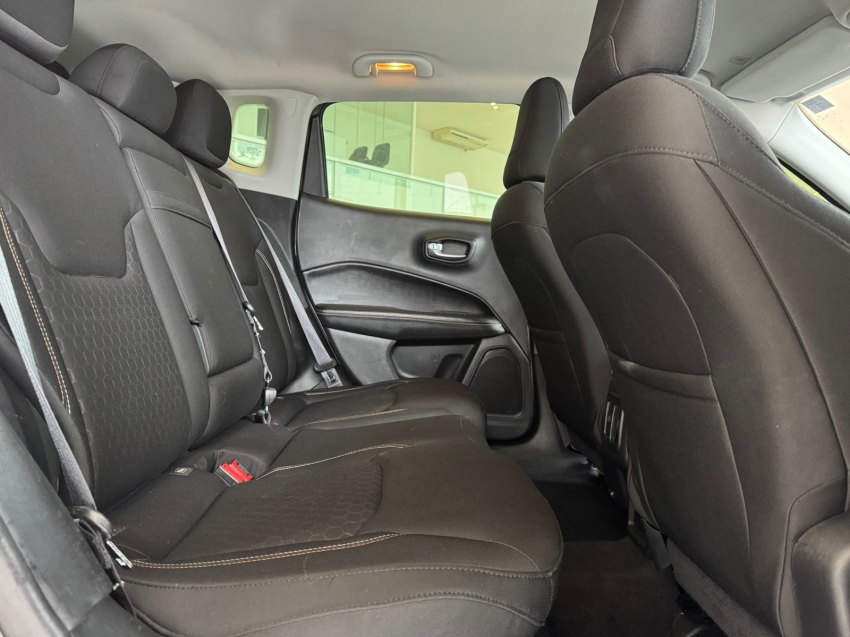 jeep compass 2.0 16v flex sport 4x4 automatico 4p 2018