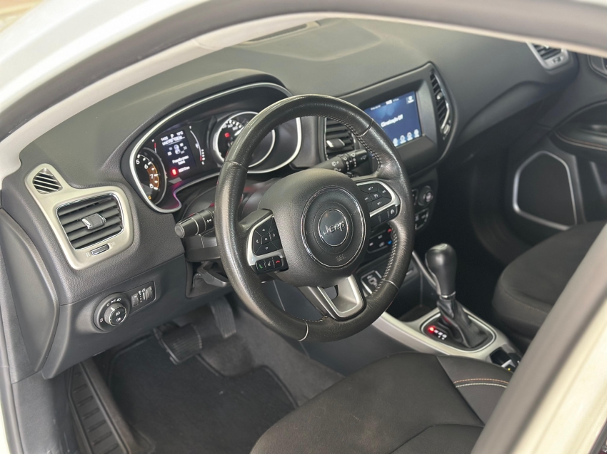 jeep compass 2.0 16v flex sport automatico 5p 2019