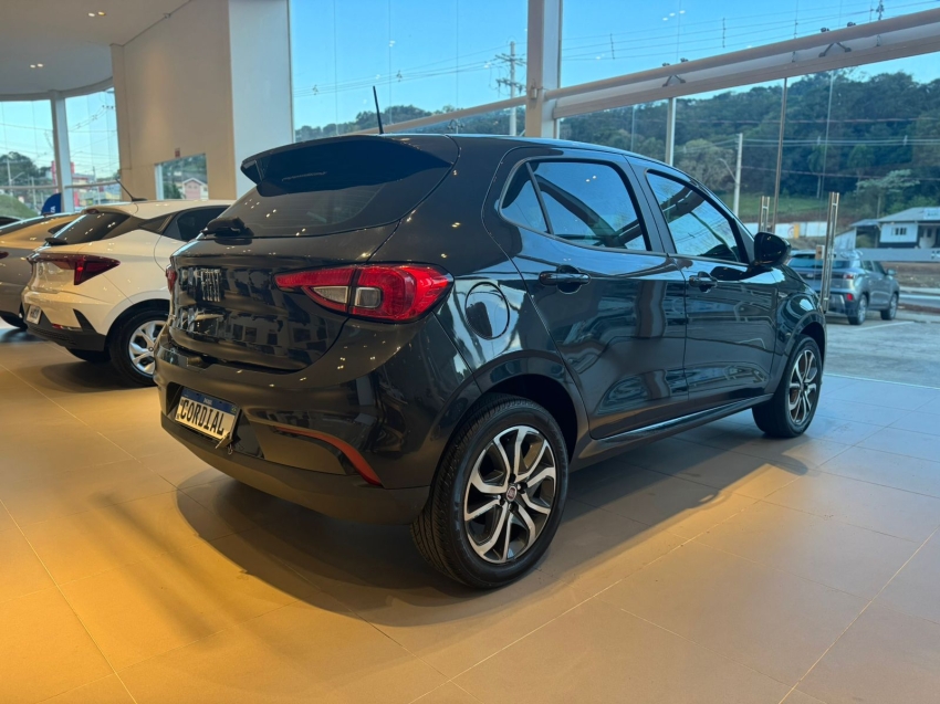 fiat argo 1.3 firefly flex drive manual diesel 4p 2018