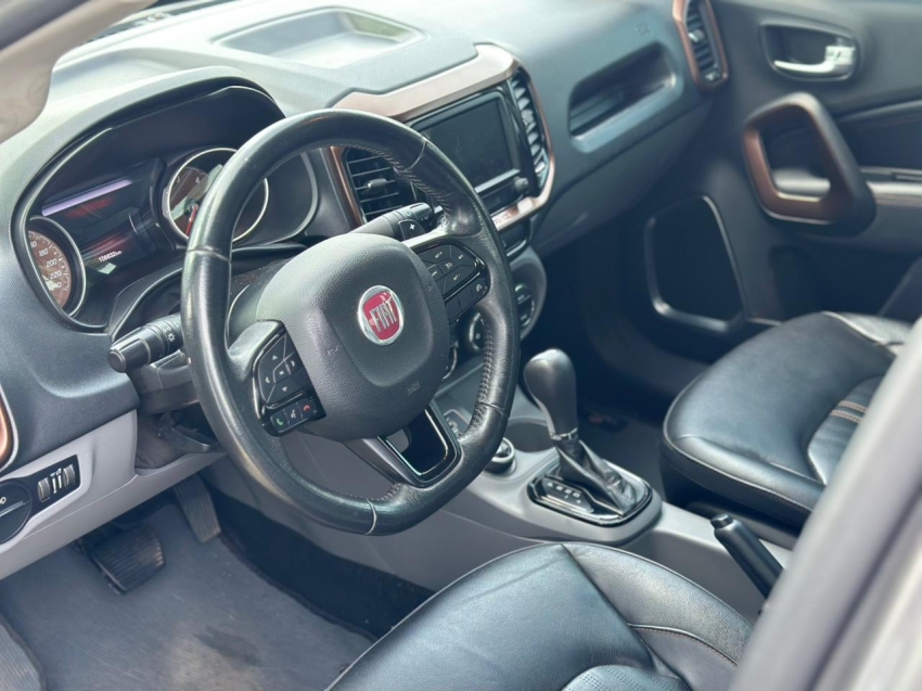 fiat toro 2.0 16v turbo diesel volcano 4wd at9 4p automatico 2020