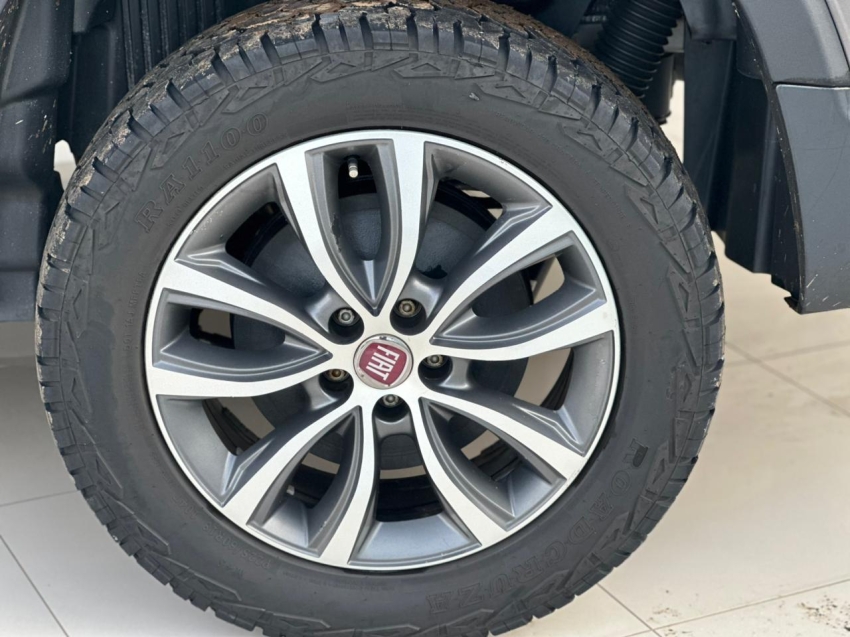 fiat toro 2.0 16v turbo diesel volcano 4wd at9 4p automatico 2020
