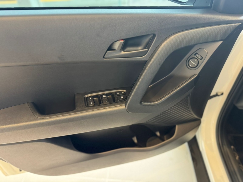 hyundai creta 1.6 16v flex action automatico 4p 2025