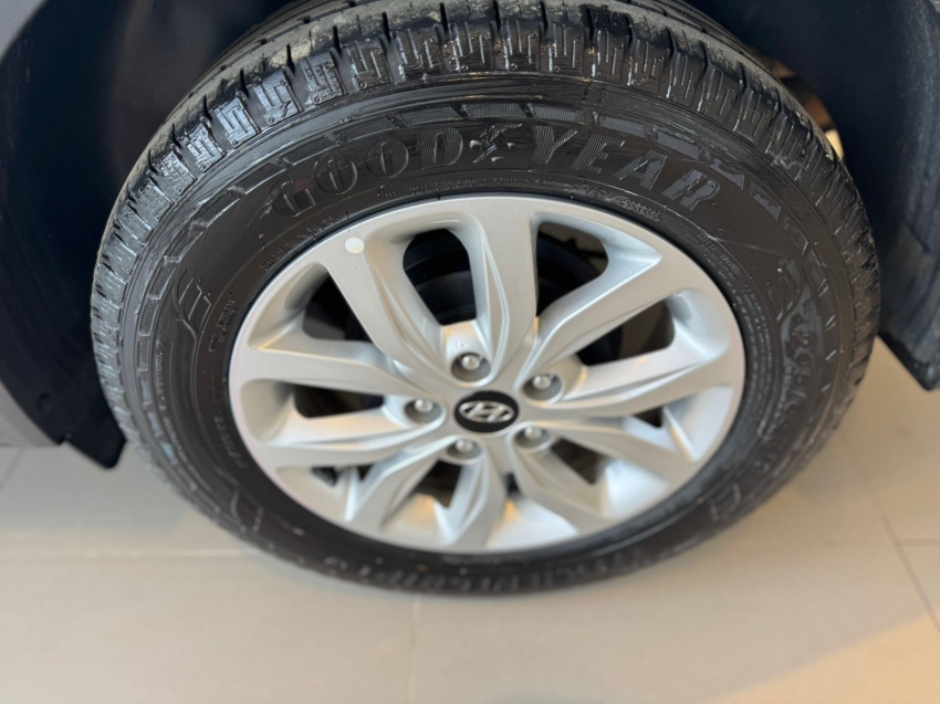 hyundai creta 1.6 16v flex action automatico 4p 2025