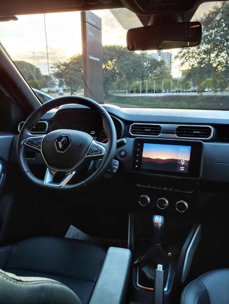 renault duster 1.3 tce flex iconic x-tronic 4p automatico 2023
