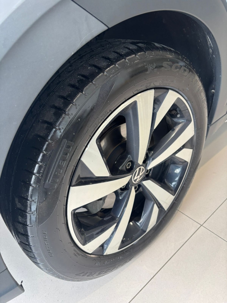 volkswagen nivus 1.0 200 tsi total flex highline automatico 4p 2023