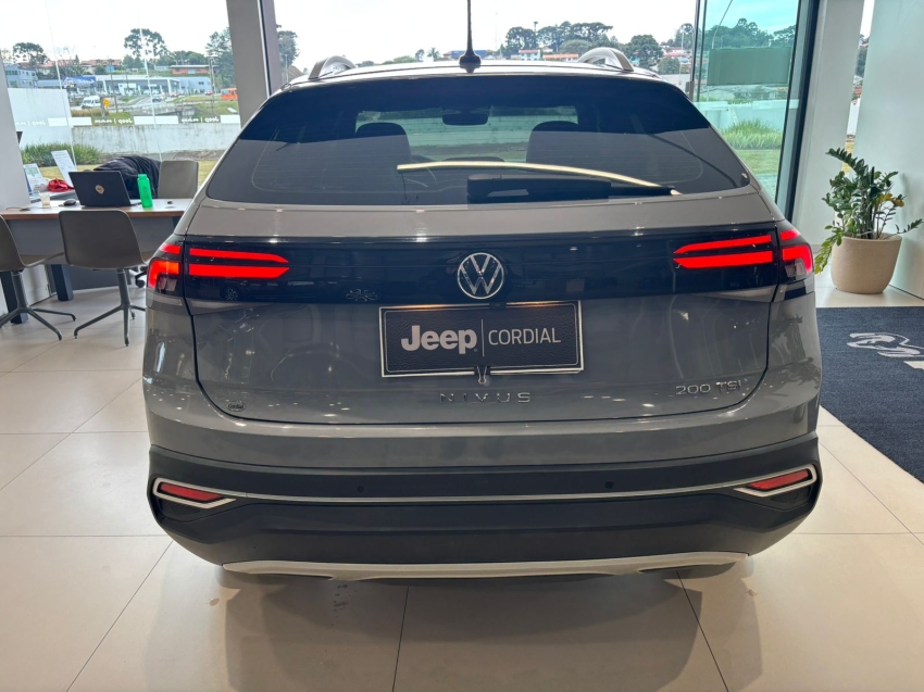 volkswagen nivus 1.0 200 tsi total flex highline automatico 4p 2023