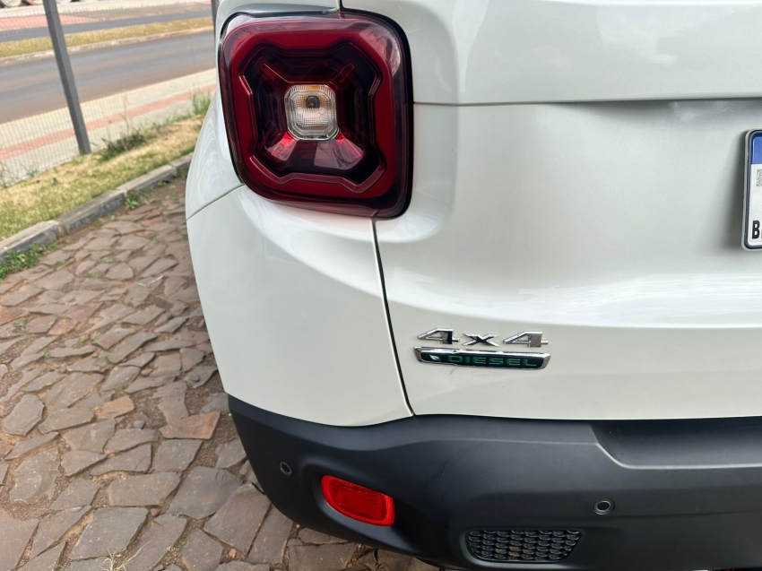 jeep renegade 2.0 16v turbo diesel longitude 4p 4x4 automatico 2020