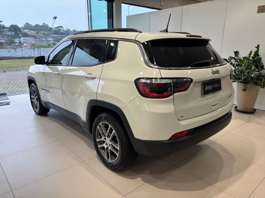 jeep compass 2.0 16v flex sport automatico 4p 2020