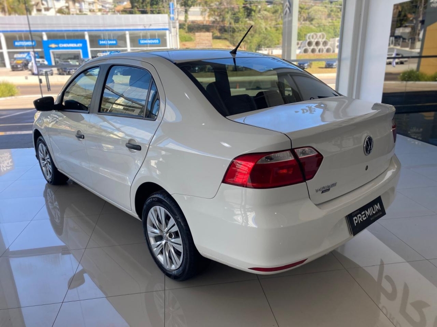 volkswagen voyage 1.6 msi totalflex 4p manual flex 2022