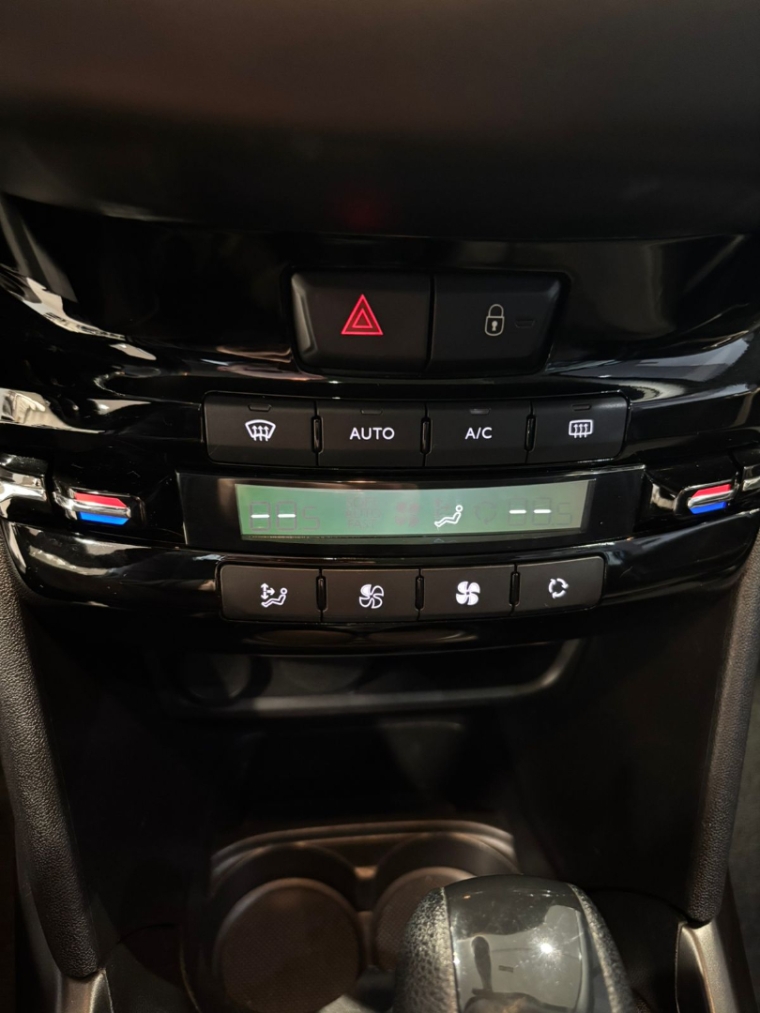 peugeot 2008 1.6 16v flex griffe 4p automatico 2020