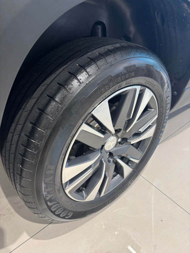 peugeot 2008 1.6 16v flex griffe 4p automatico 2020