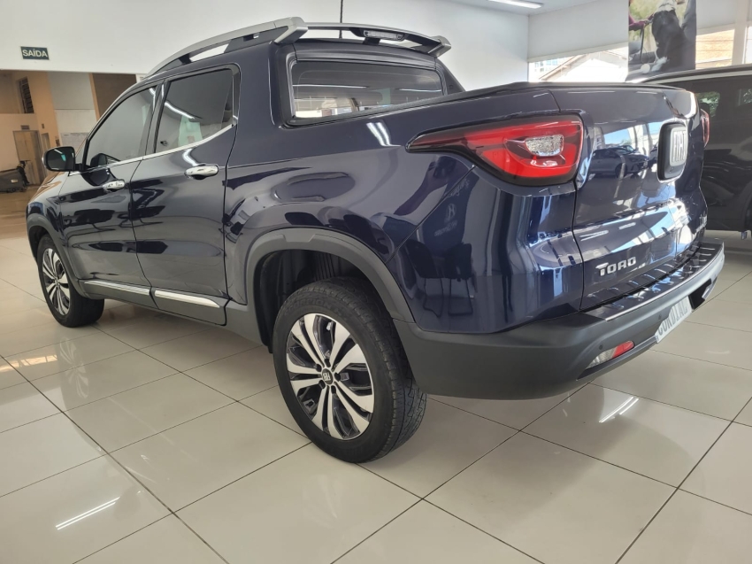 fiat toro 2.0 16v turbo diesel volcano 4wd at9 4p automatico 2024