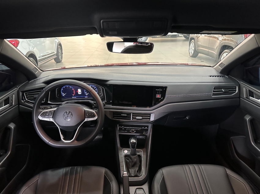 volkswagen nivus 1.0 200 tsi total flex highline automatico 4p 2025