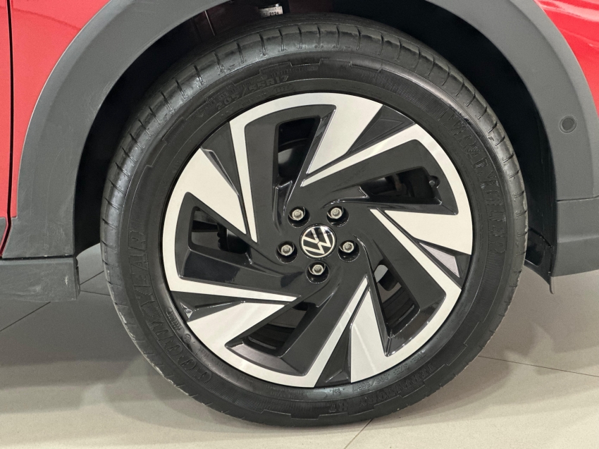 volkswagen nivus 1.0 200 tsi total flex highline automatico 4p 2025