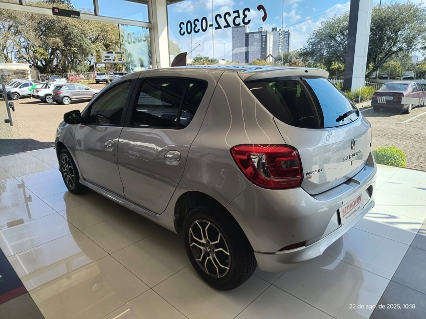 renault sandero 1.6 expression 8v flex 4p manual 2016