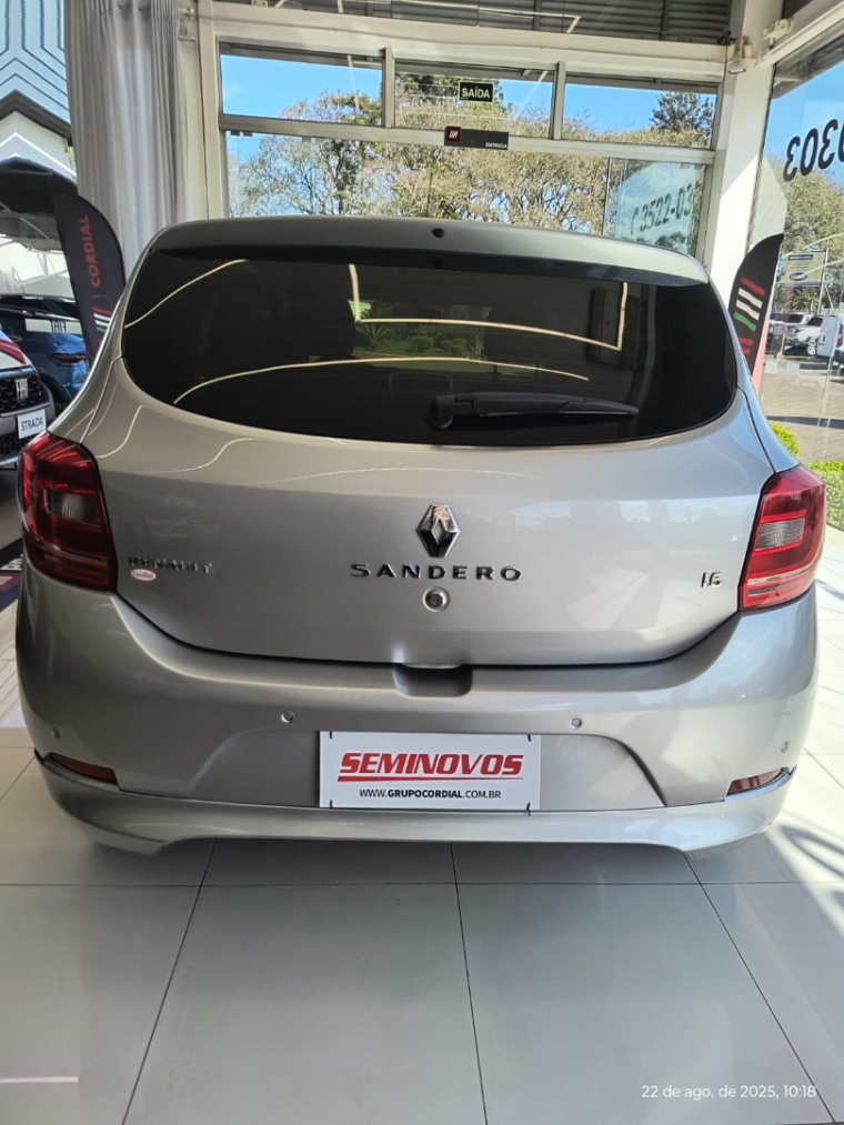 renault sandero 1.6 expression 8v flex 4p manual 2016