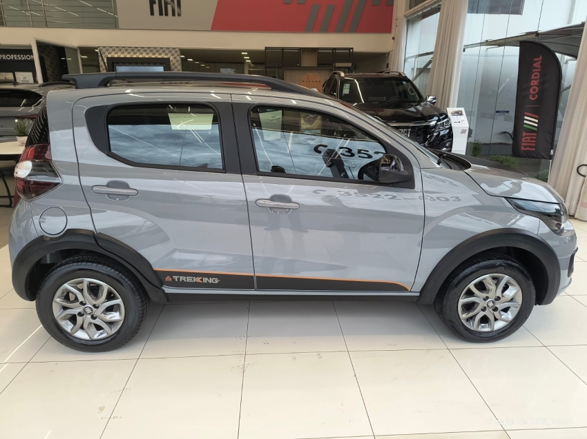 fiat mobi 1.0 evo flex trekking manual 5p 2023