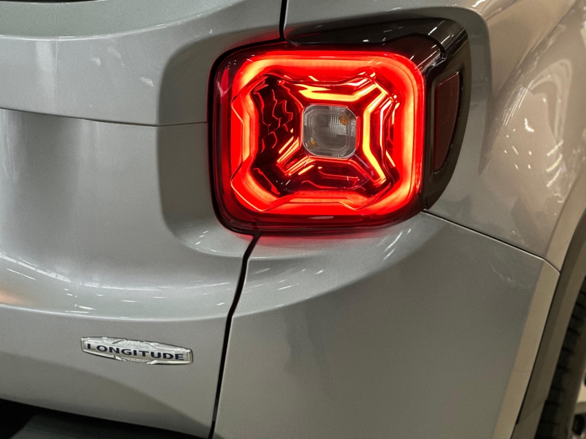 jeep renegade 1.8 16v flex longitude 4p automatico 2021