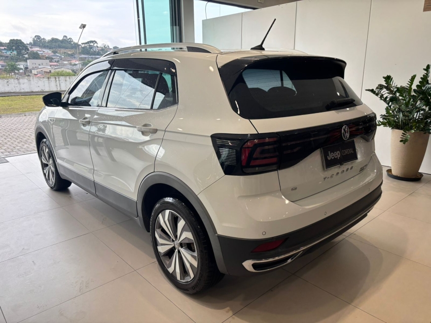 volkswagen t-cross 1.4 250 tsi total flex highline automatico 4p 2020