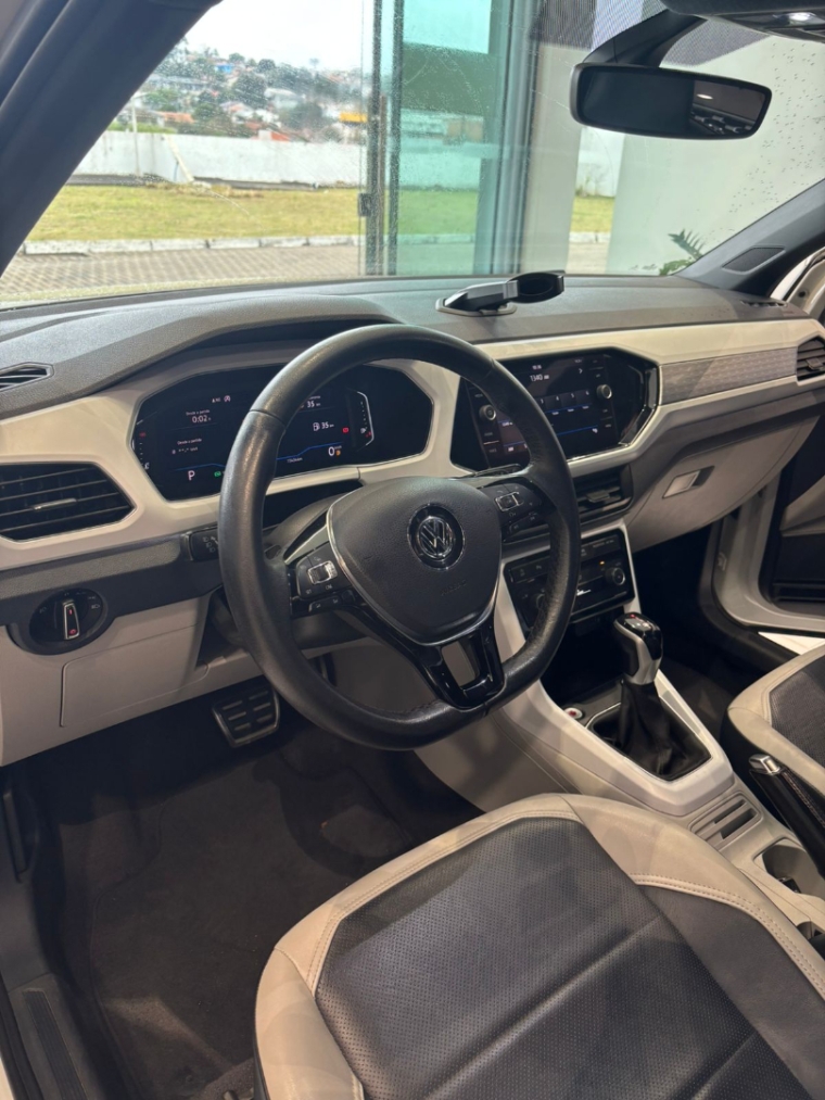 volkswagen t-cross 1.4 250 tsi total flex highline automatico 4p 2020
