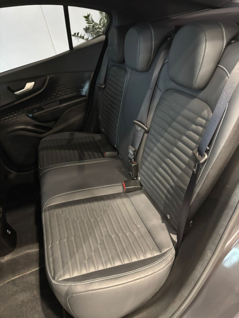 fiat fastback 1.3 turbo 270 flex limited edition at6 4p automatico 2024