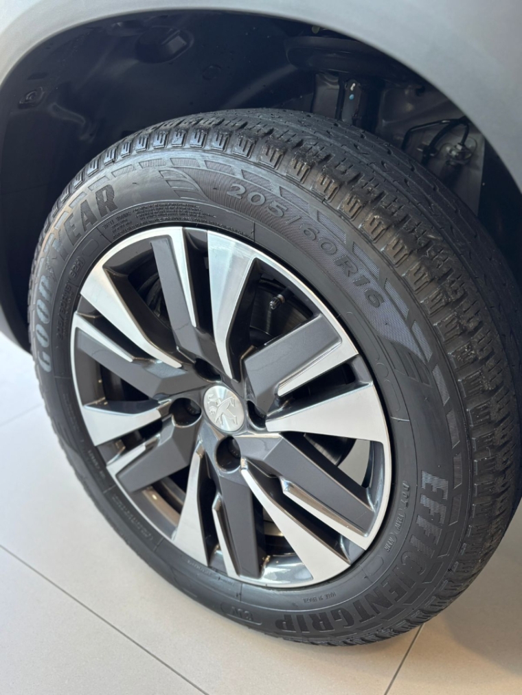 peugeot 2008 1.6 16v thp flex griffe 4p automatico 2022