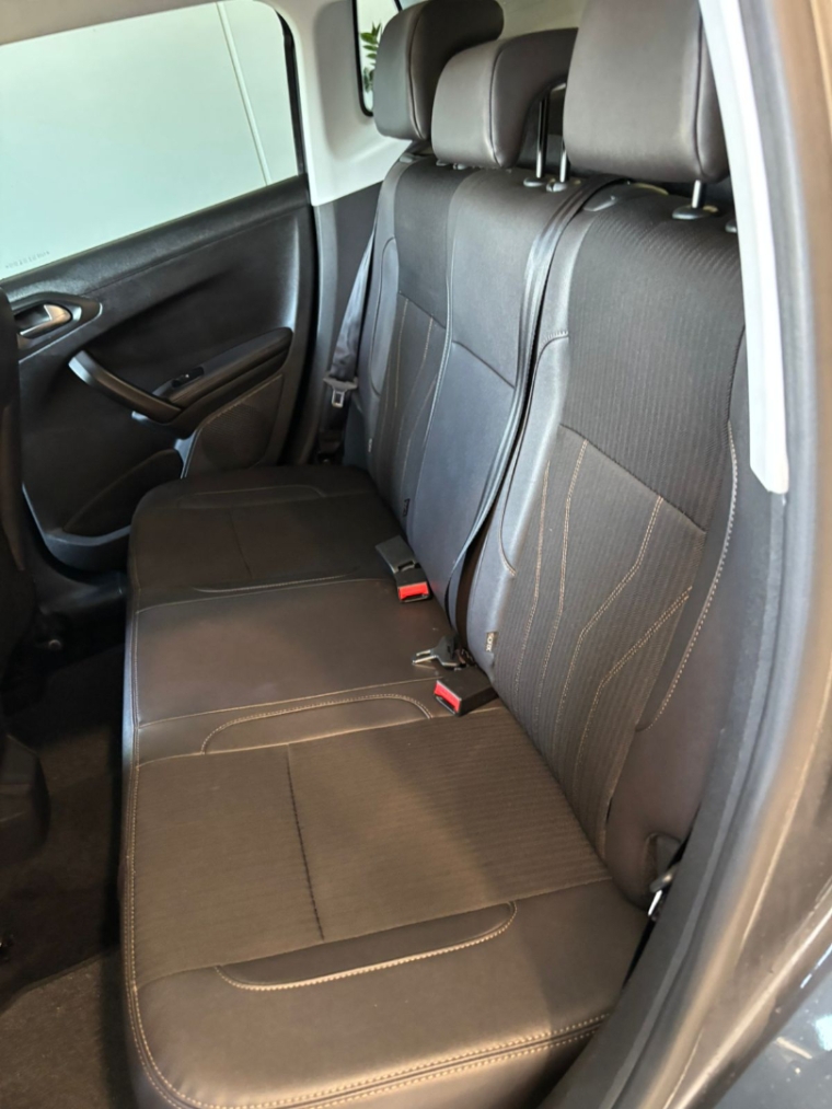 peugeot 2008 1.6 16v thp flex griffe 4p automatico 2022