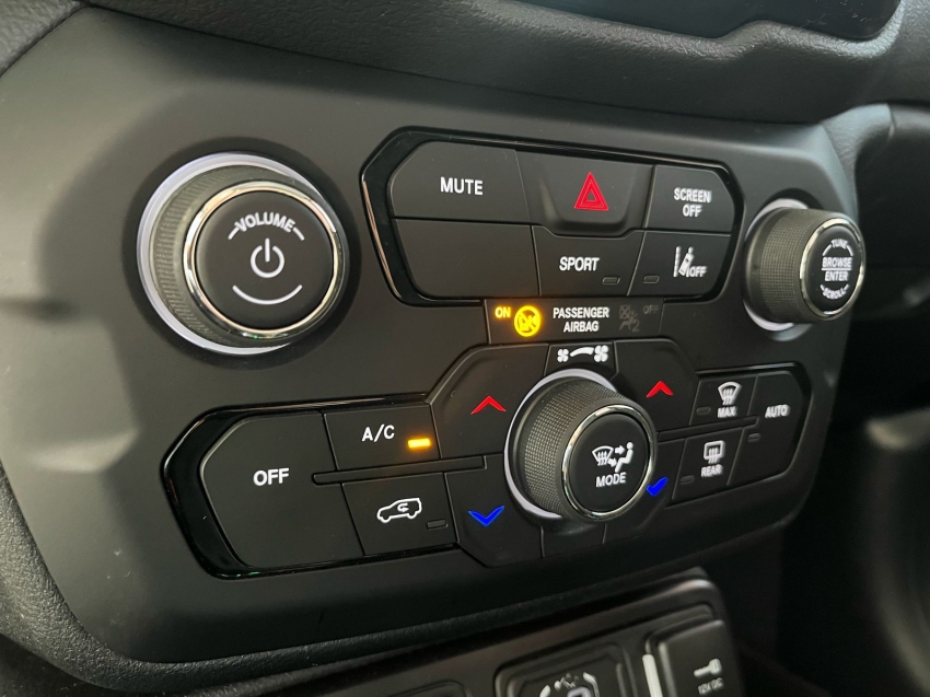 jeep renegade 1.3 t270 turbo flex altitude at6 4p automatico 2025