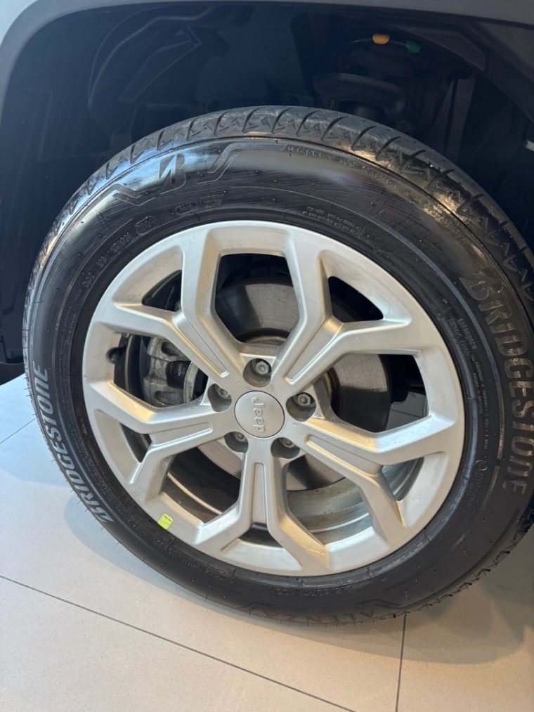 jeep renegade 1.3 t270 turbo flex altitude at6 4p automatico 2025