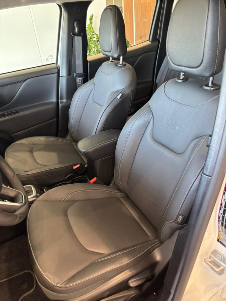 jeep renegade 1.3 t270 turbo flex sahara at6 5p automatico 2025