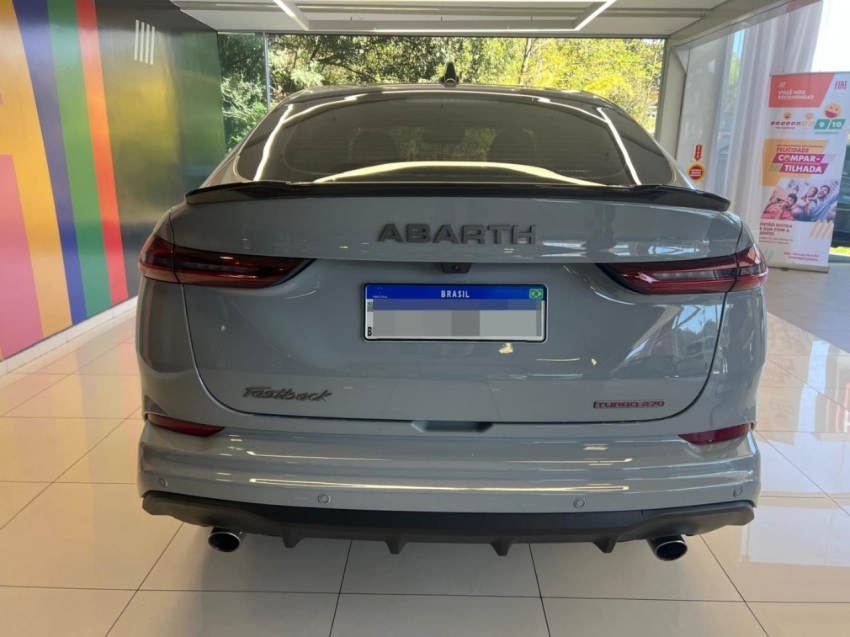 fiat fastback 1.3 turbo 270 flex abarth at6 5p automatico 2026 fiat fastback 1.3 turbo 270 flex abarth at6 5p automatico 2026