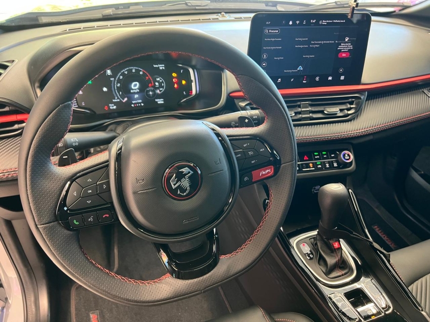 fiat fastback 1.3 turbo 270 flex abarth at6 5p automatico 2026