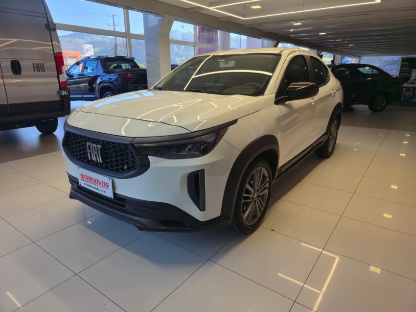 fiat fastback 1.0 turbo 200 flex cvt 4p automatico 2024